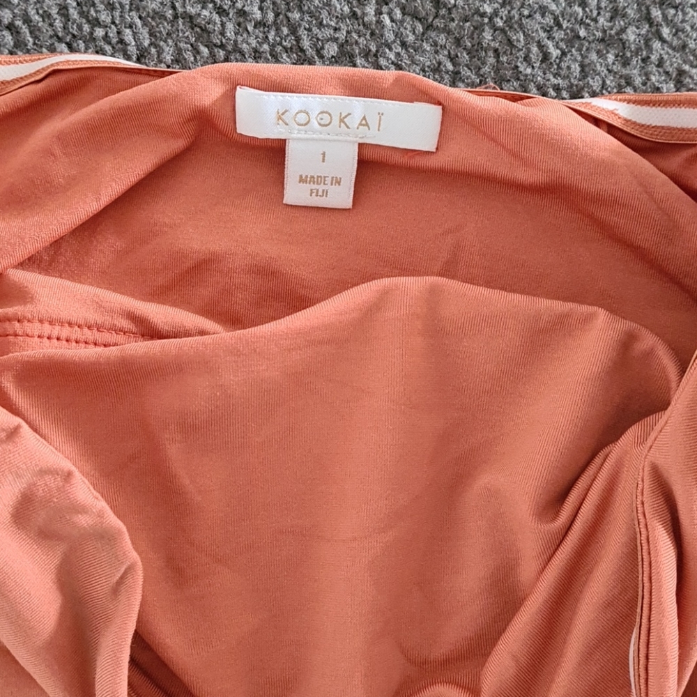 Set of 3 KOOKAI tops - Picture 3 of 8